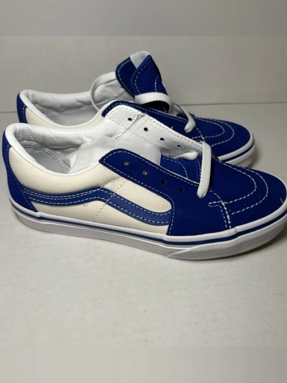 NEW Vans Low Sk8 Skate Shoes Sneakers Blue Cream Kids Youth 3